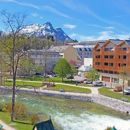 Ferienwohnung Narzisse - City Appartement Im Kurpark Bad Aussee Ngoại thất bức ảnh